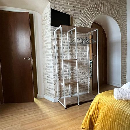 Clarisas Suites Кармона Екстер'єр фото