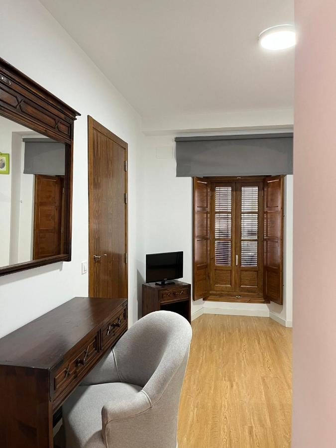 Clarisas Suites Кармона Екстер'єр фото