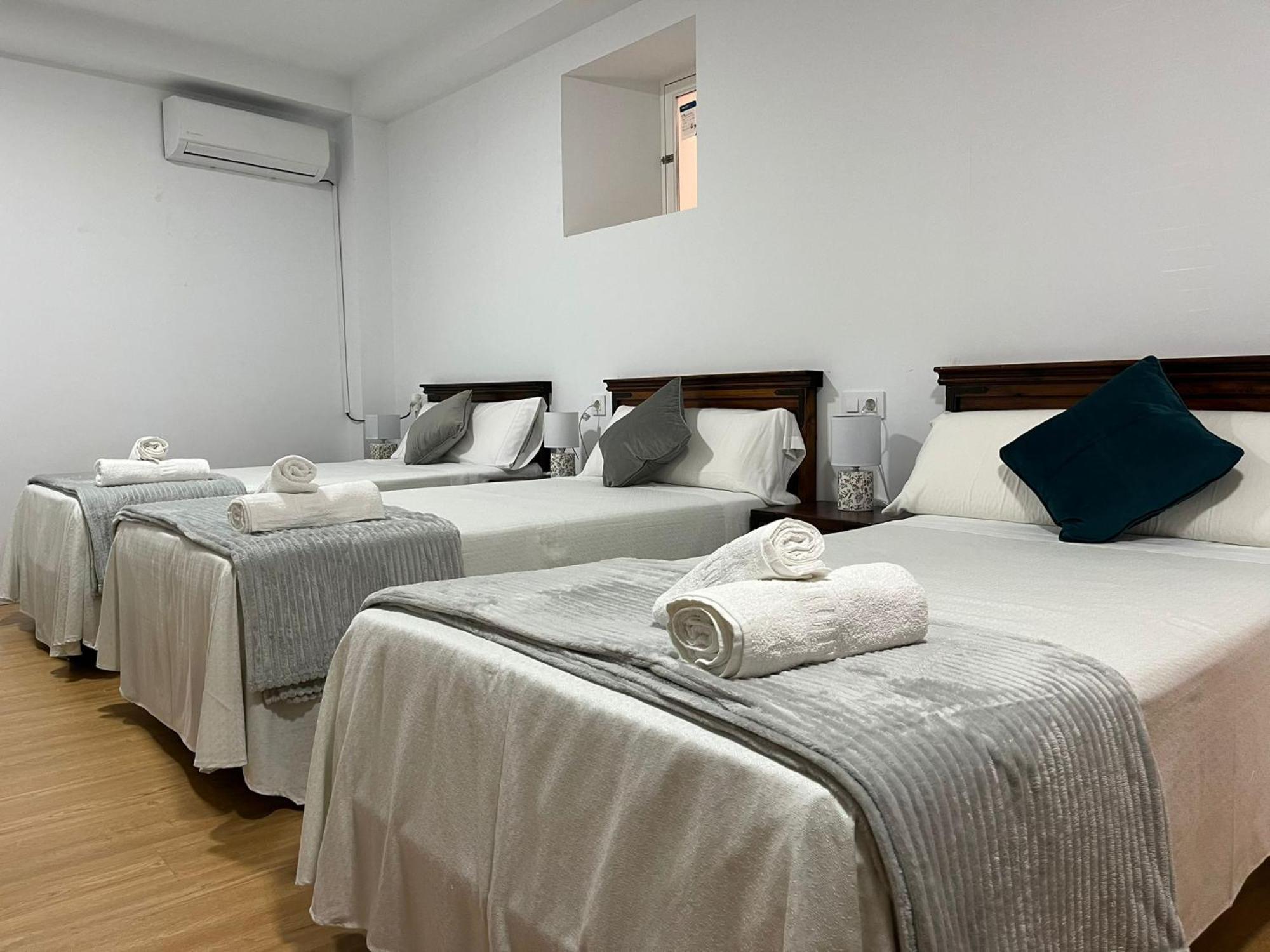 Clarisas Suites Кармона Екстер'єр фото